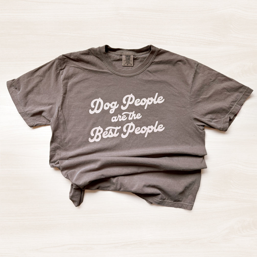 Gray t-shirt with 'Dog People are the Best People' text on a white background