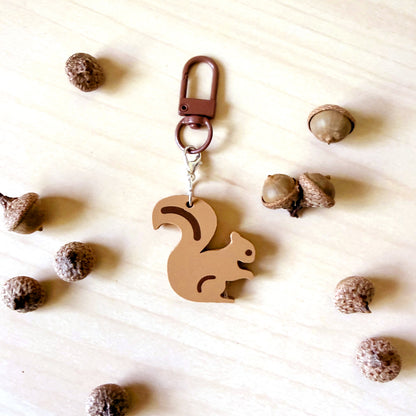 Lightweight squirrel dog collar charm that easily clips onto your dog's collar and mixes with other Poppy & Lou charms.